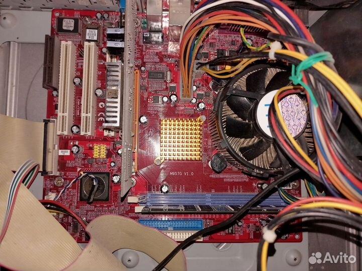 Материнская плата