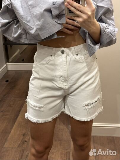 Новые джинсовые шорты