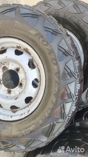 Kumho Road Venture M/T KL71 265/75 R16