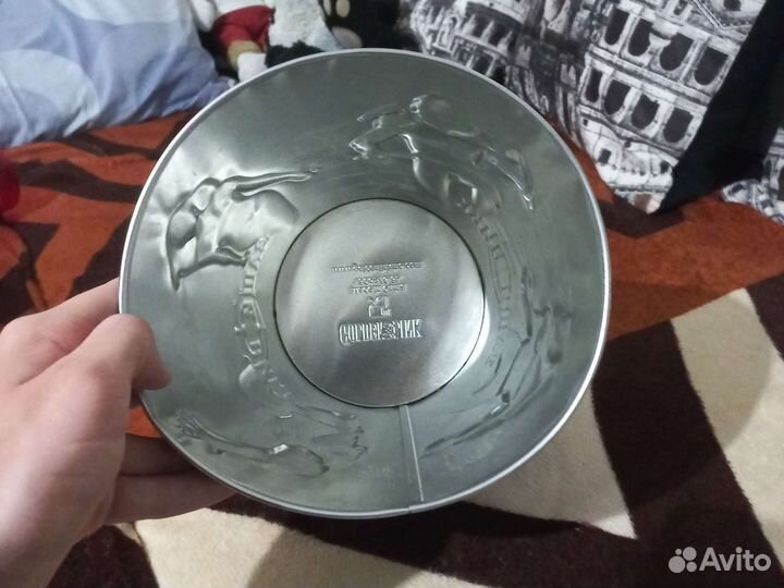 Коллекционное сувенирное ведро