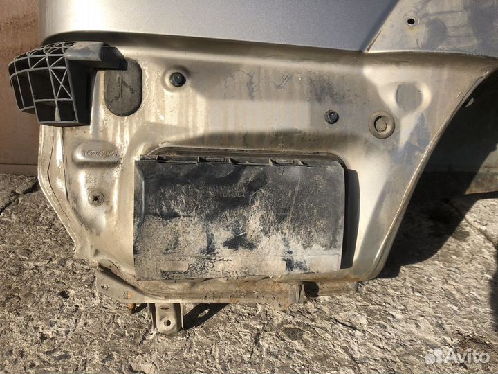 Крыло заднее правое Land Cruiser Prado 120