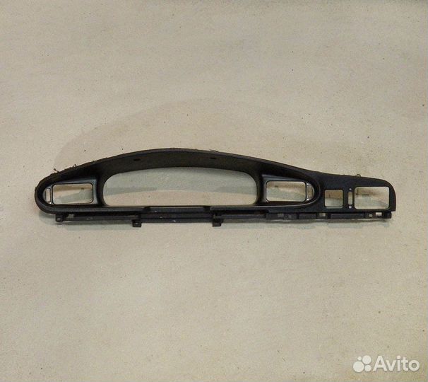 Обшивка панели приборов Nissan Maxima J30