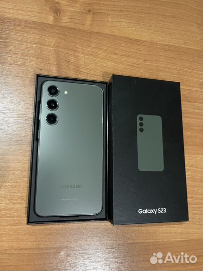 Samsung Galaxy S23, 8/128 ГБ