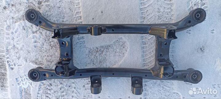 Kia Sportage 4wd Подрамник задний