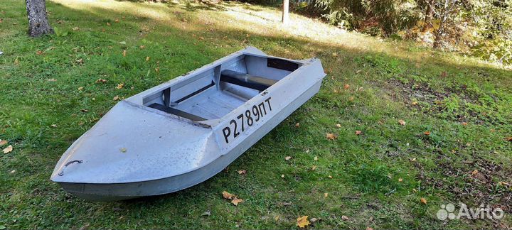 Лодка Романтика