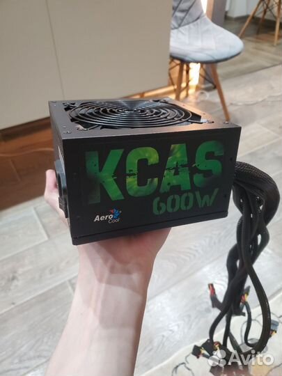 Блок питая AeroCool kcas plus 600W Bronze