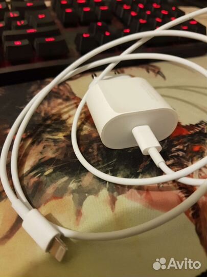 Быстрая зарядка на iPhone 20w, провод type-c