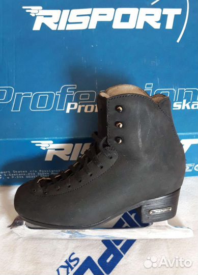 Фигурные коньки Risport Excellence 225