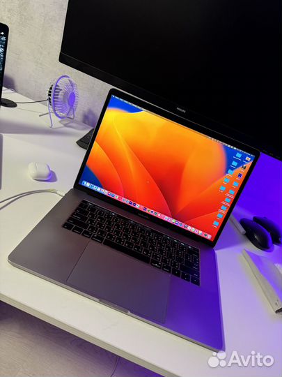 MacBook Pro 15 2016 Touch Bar
