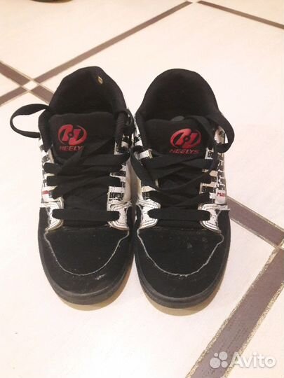 Кроссовки с роликами