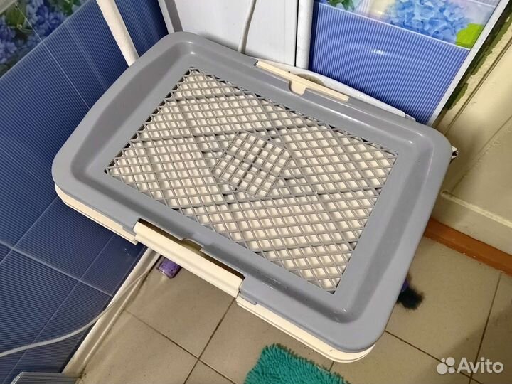 Лоток для собак под пеленку