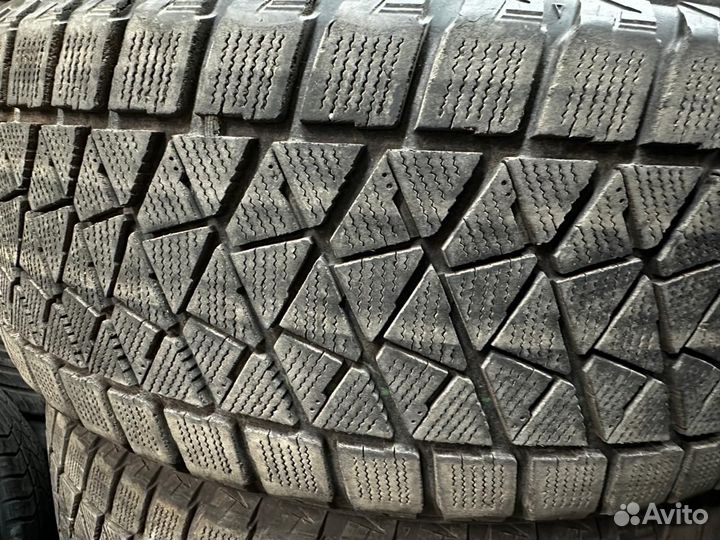 Bridgestone Blizzak DM-V2 245/55 R19 103T