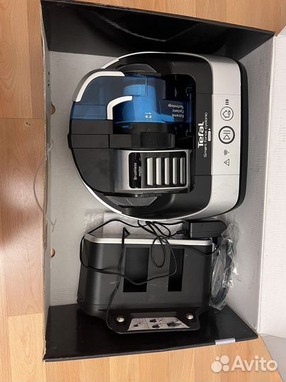 Робот-пылесос Tefal Smart force