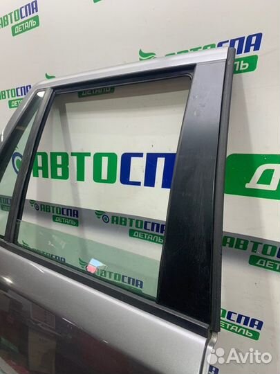 Дверь в сборе задняя правая Land Rover Freelander