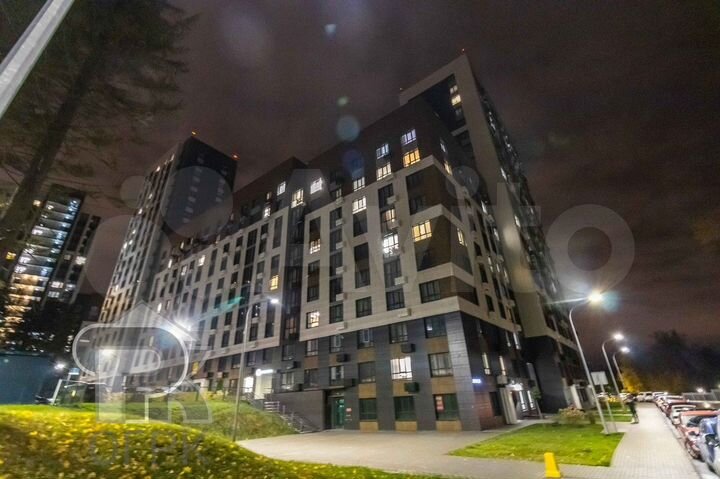 4-к. квартира, 90 м², 4/9 эт.