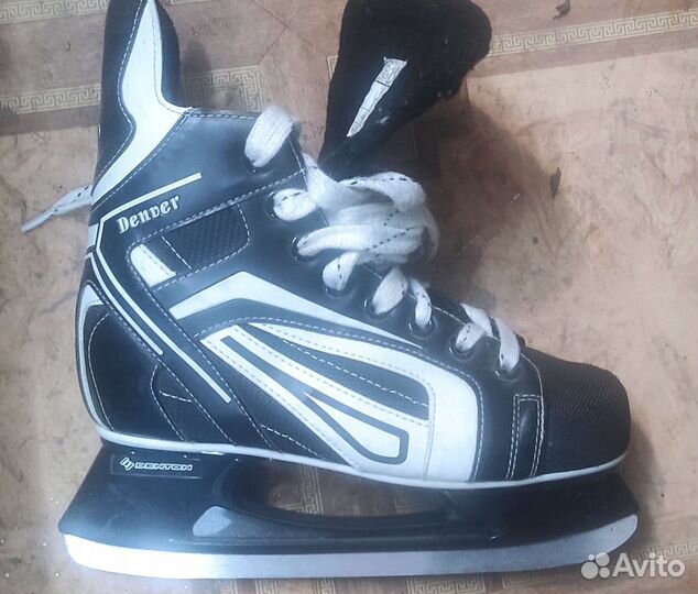 Коньки хоккейные 39 размер