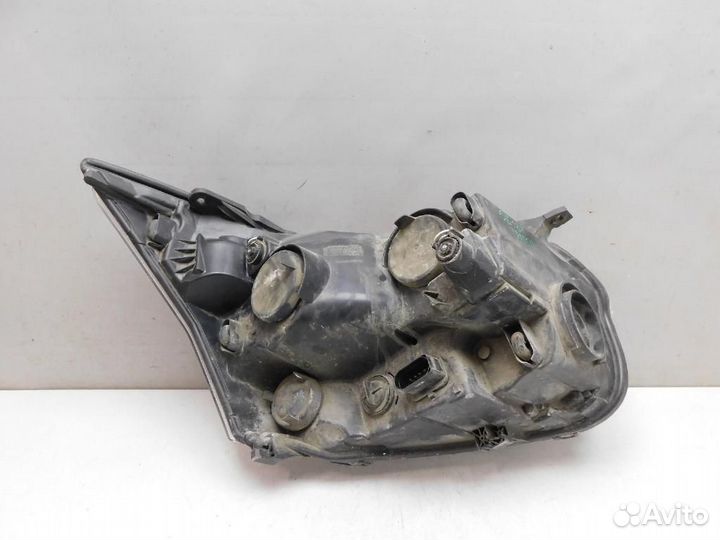 Фара левая Ford Tourneo Connect