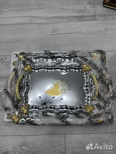 Набор подносов