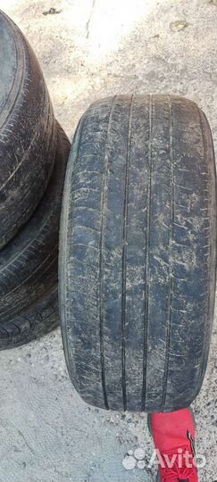 Yokohama dB Decibel E70 215/55 R17