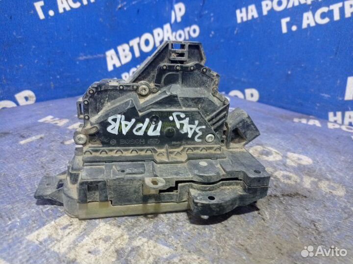 Задний правый замок двери Ford Focus 1 седан 2002