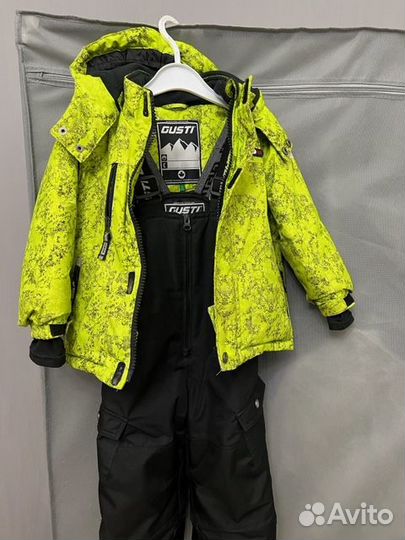 Продам детские вещи