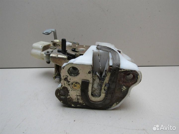 Замок двери задней правой Great Wall Hover M2 201