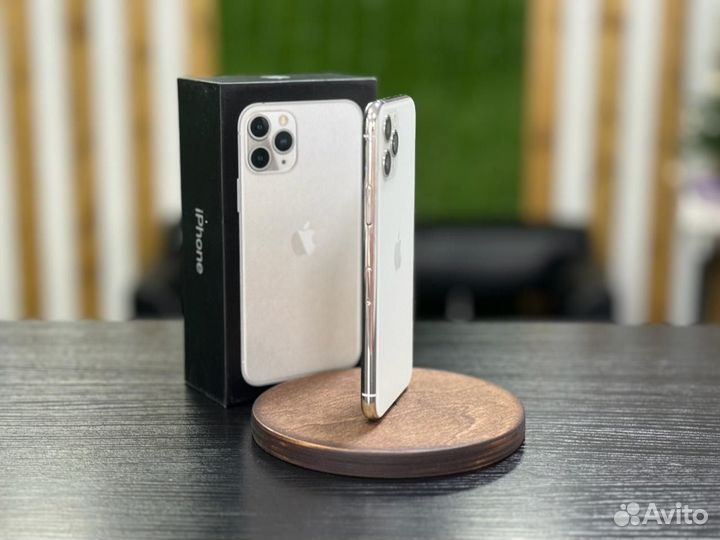 iPhone 11 Pro Max, 64 ГБ