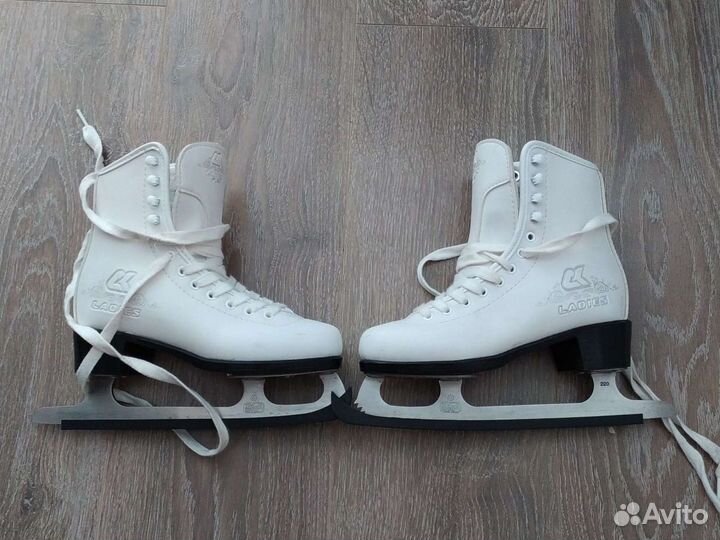 Коньки для девочки 33 размер