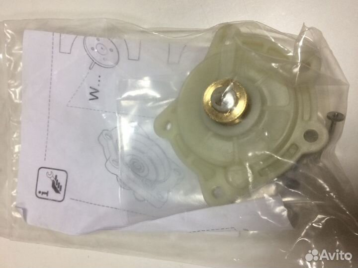 Крышка водяного узла Bosch