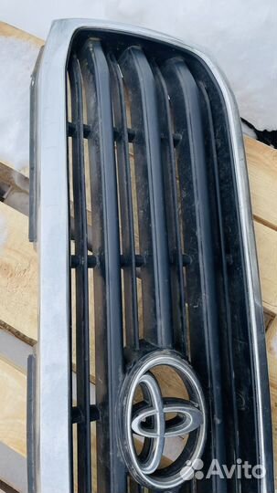 Решетка радиатора toyota land cruiser 100