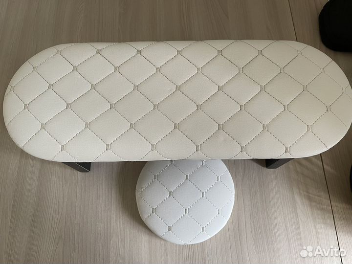 Подставка для маникюра