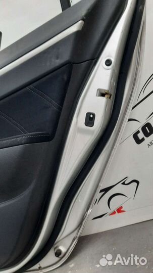 Дверь задняя Правая Honda Civic 4d