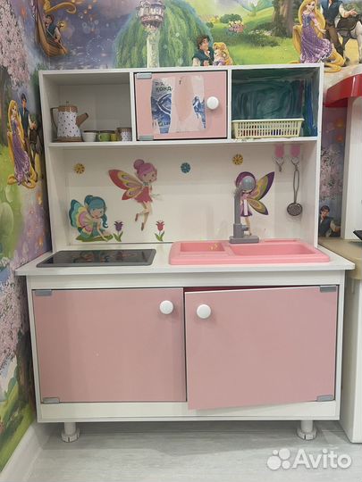 Детская деревянная кухня