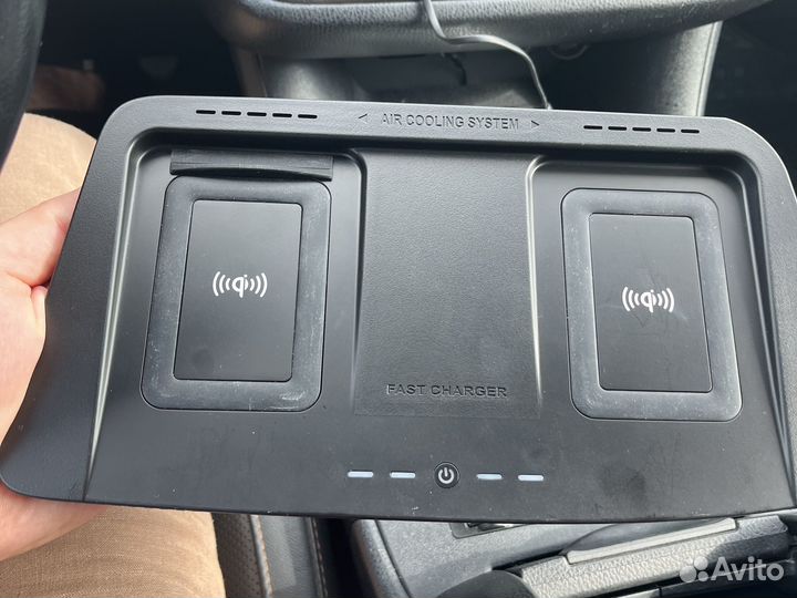 Зарядка телефона вtoyota highlander 2014