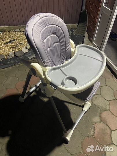 Стульчик для кормления pituso