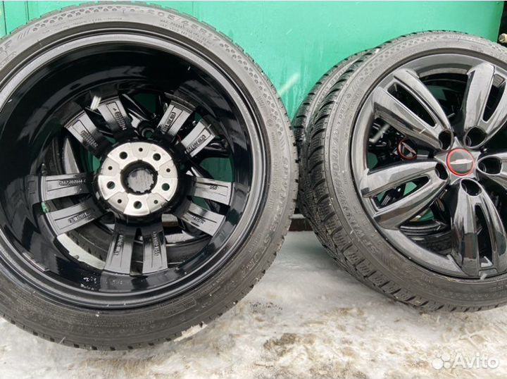 R17 Dunlop SP Winter Sport 4D ROF 205/45, PCD 5x112 DIA 66.6