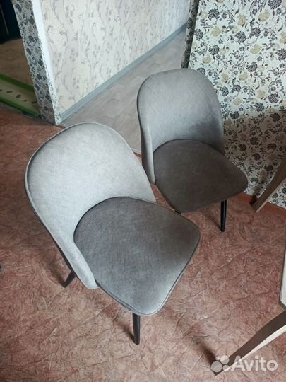 Стулья для кухни 2шт