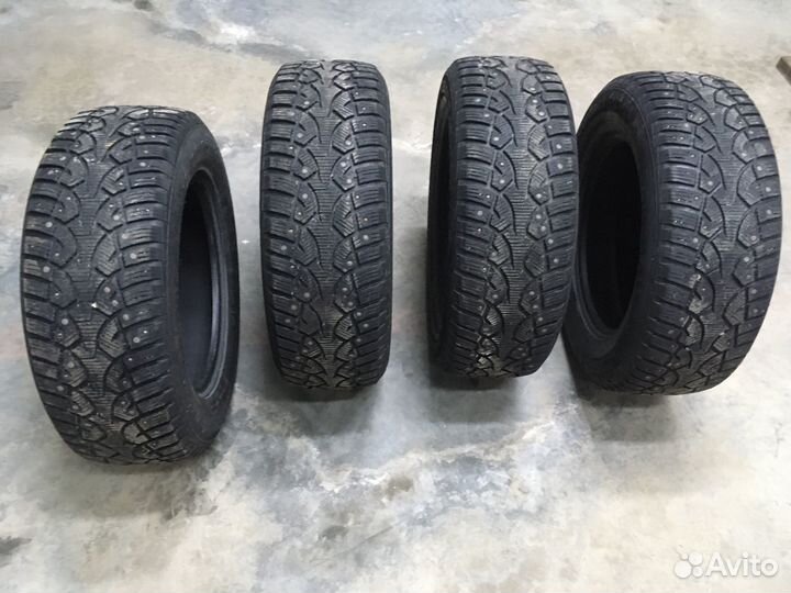 Continental Conti4x4IceContact 235/65 R17 104