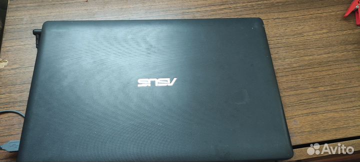 Ноутбук asus x552e