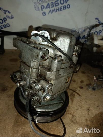 Компрессор кондиционера Mazda Familia BJ5P ZL-1.5