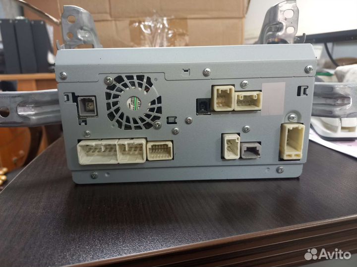 Продам автомагнитолу