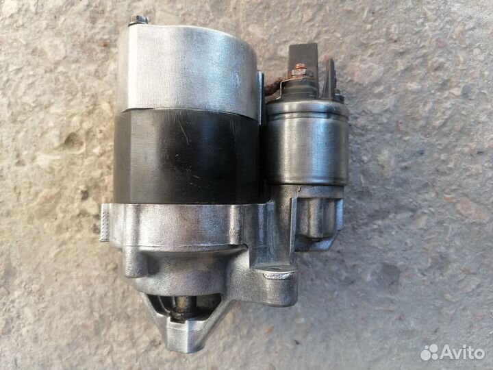 Запчасти на Renault Megane хэтчбек 2004 гв