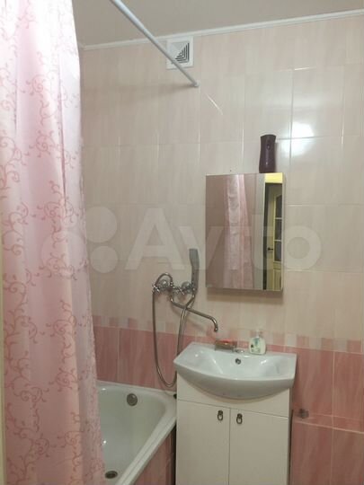 1-к. квартира, 43 м², 4/4 эт.