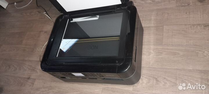 Цветной струйный принтер epson TX650