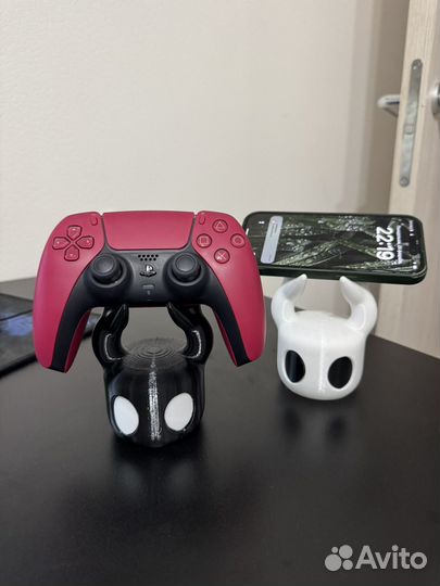 Держатель для джойстика телефонаHollow Knight