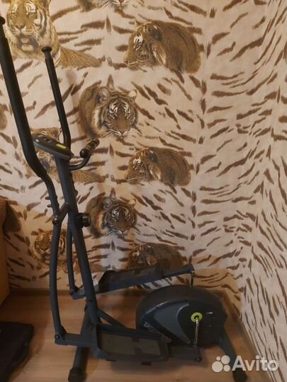 Электрический тренажер Torneo б/у