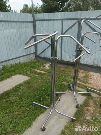 Вешалка напольная