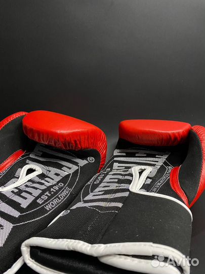 Боксерские перчатки everlast