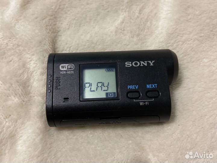 Экшенкамера Sony HDR-AS20