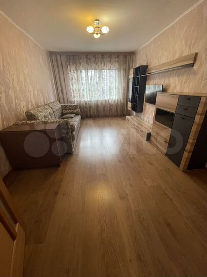 2-к. квартира, 68 м², 3/10 эт.